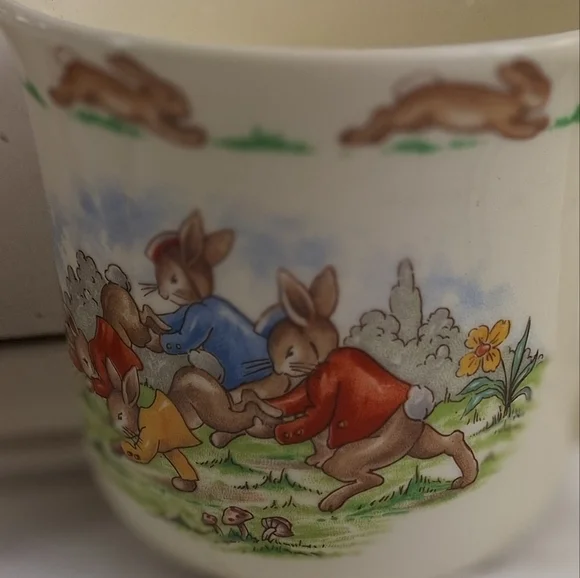 Vintage Royal Doulton Bunnykins Plate "Bath Time" 1936 English Fine Bone China - Picture 10 of 11